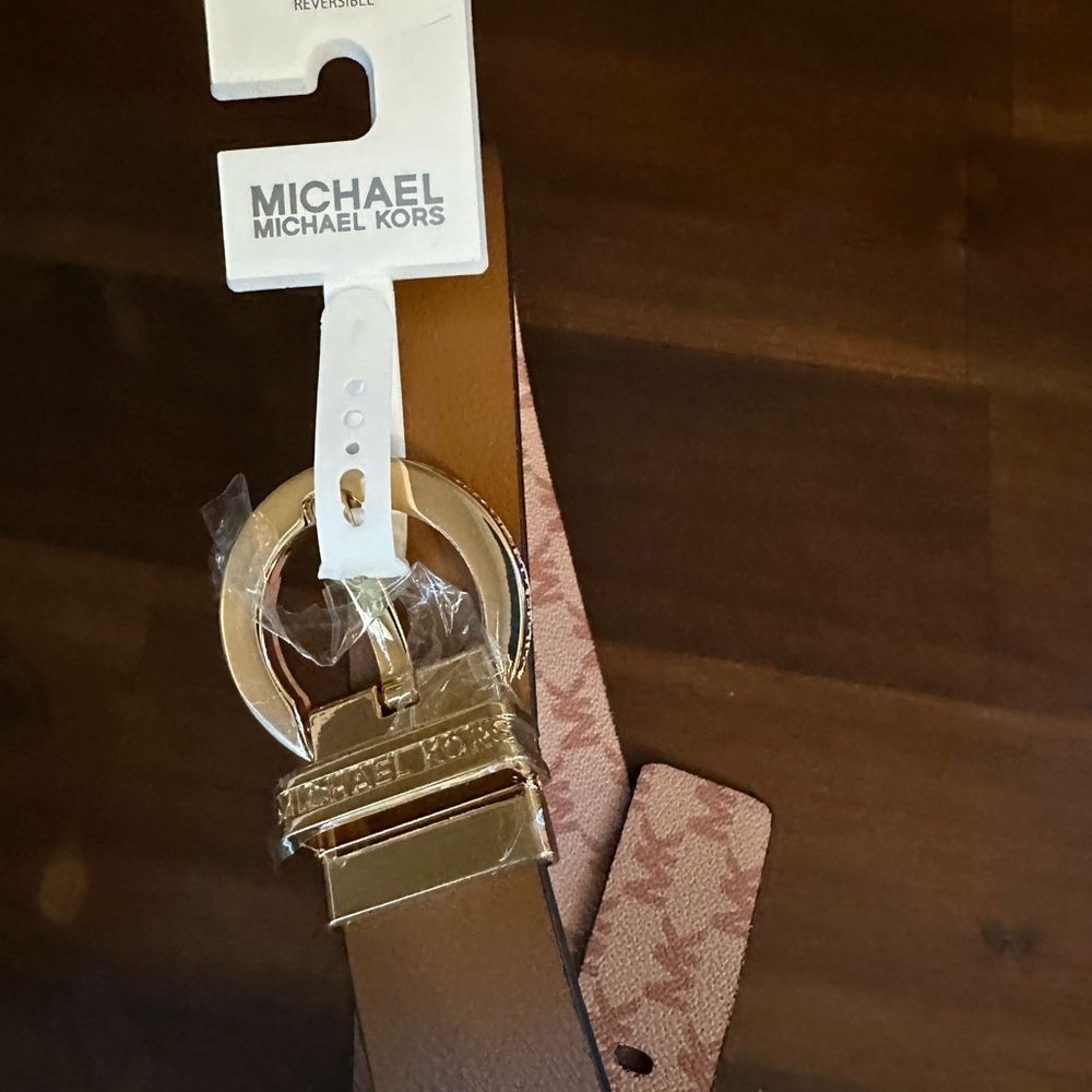 Michael kors belt color pink and brown logo reversible color gold size s